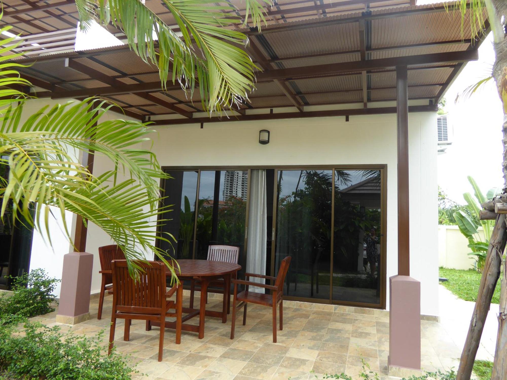 Oasis Garden & Pool Villa At Vip Resort Ban Phe Exterior foto